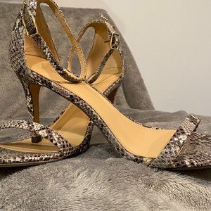 womens, sandals, black, cream and black size 8 Schutz